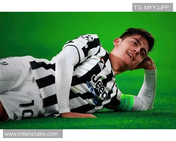 托蒂谈迪巴拉不适合伪9号期望有人继承罗马10号球衣 托蒂谈迪巴拉不适合伪9号期望有人继承罗马10号球衣