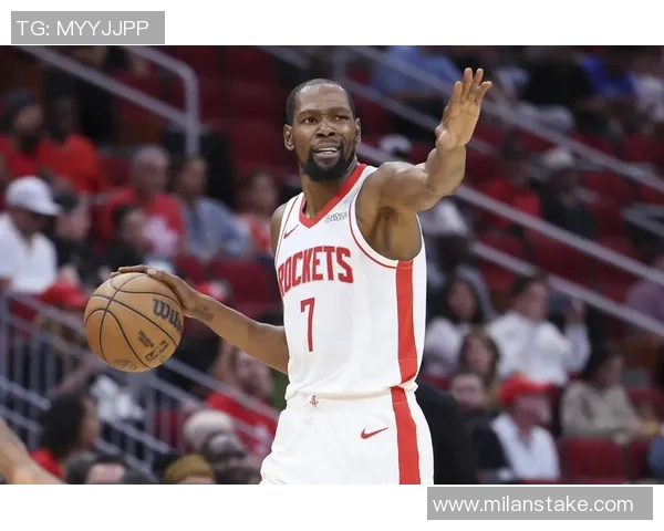 球迷反击KD自称主队一员KD回应接受现实的无奈 球迷反击KD自称主队一员KD回应接受现实的无奈