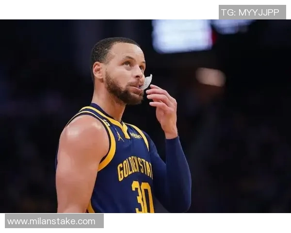 库里创历史成最年长控卫连续两场得分超35分展现巅峰状态