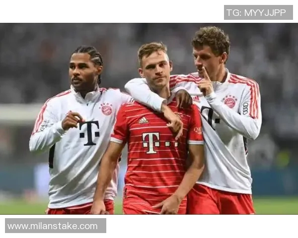 欧足联宣布对拜仁罚款七万欧因球迷在阿森纳客战中违规行为 欧足联宣布对拜仁罚款七万欧因球迷在阿森纳客战中违规行为