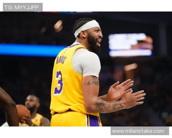 考辛斯分析字母哥加盟热火后东部竞争格局的巨大变化与球队实力提升 考辛斯分析字母哥加盟热火后东部竞争格局的巨大变化与球队实力提升